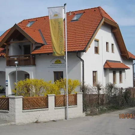 Fruhstuckspension Hammerschmid Apartment